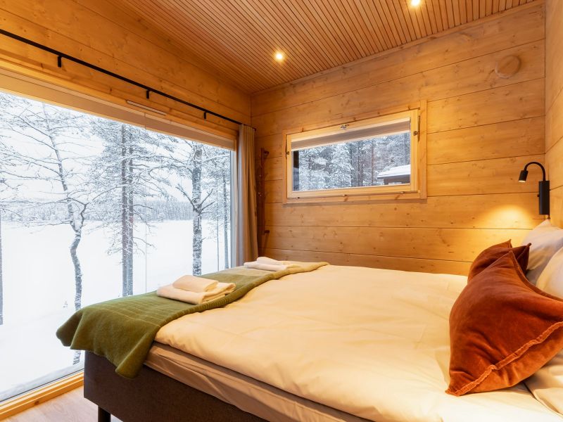 Pieni Rantahuvila makuuhuone