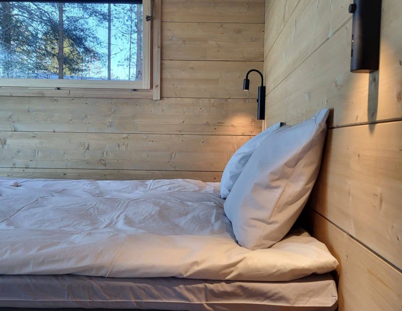 Kahden hengen huvila sängyt