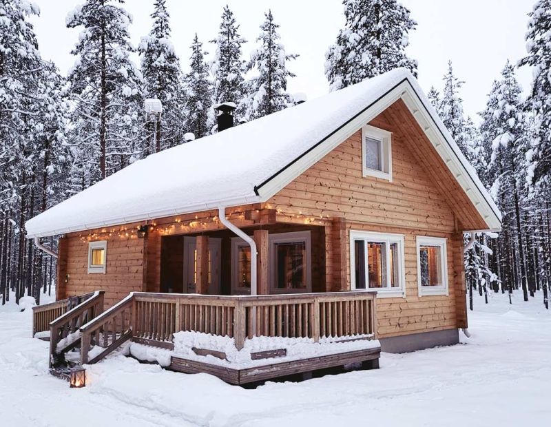 Mökki 11 talvi