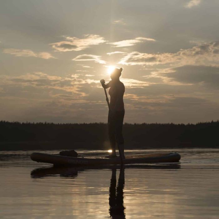 Suppausta auringonlaskun aikaan